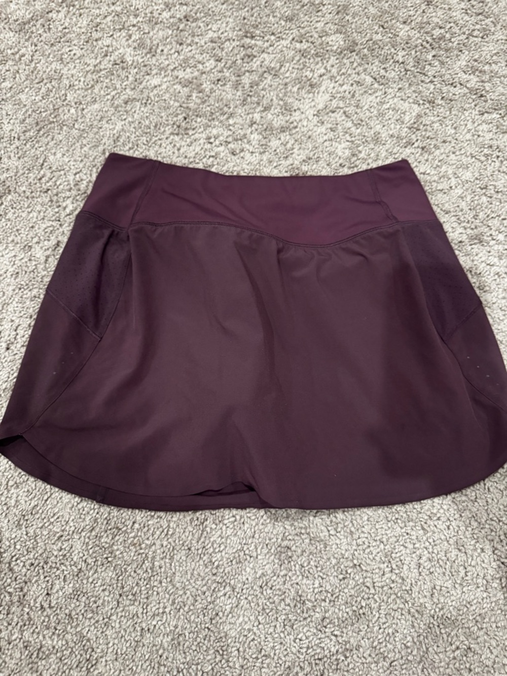 Athleta Run With It Skort Burgundy Plum Athletic Tennis Skirt Small